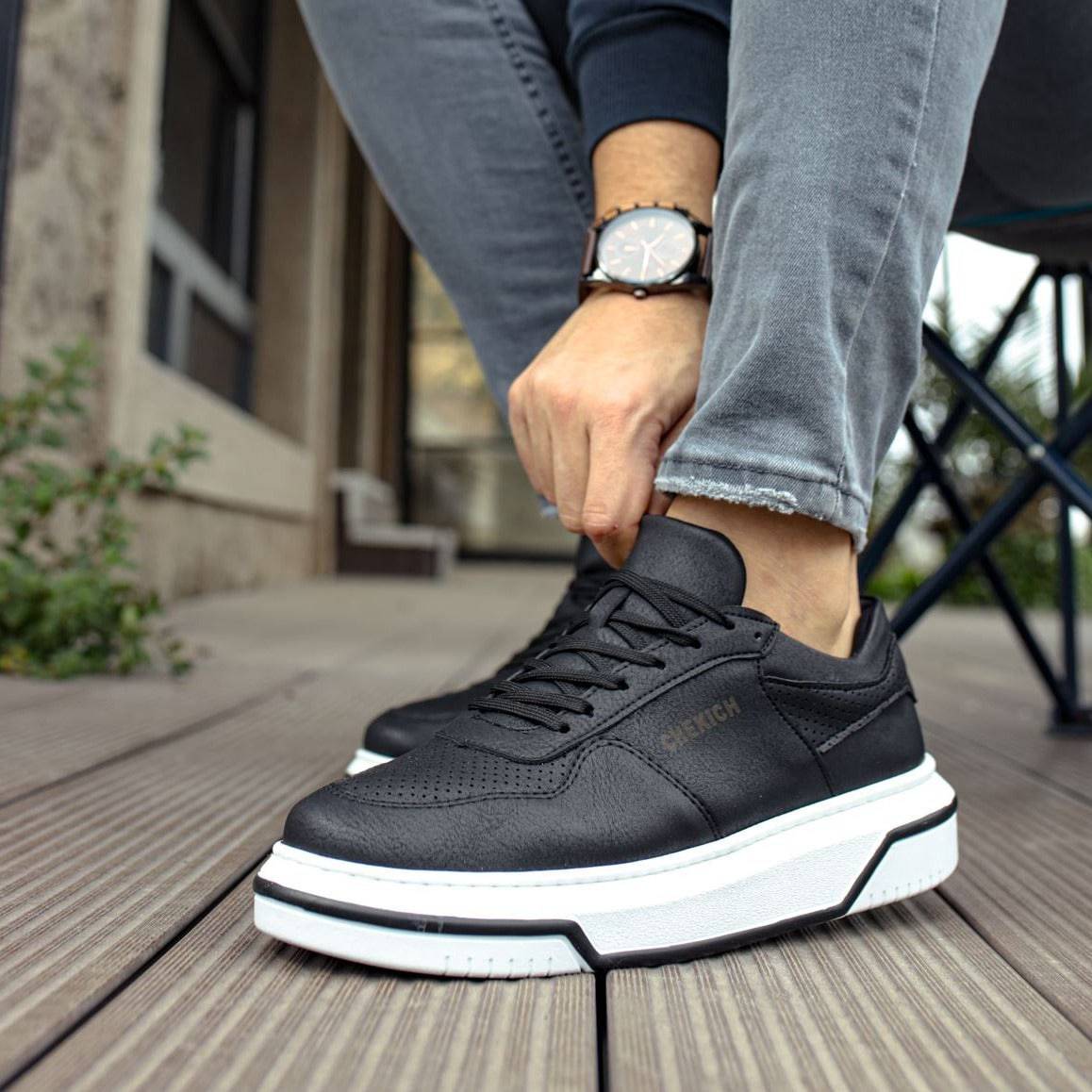 Casual Men's Sneakers by Aapollo | Siena in Black & White