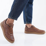 Low Top Retro Casual Sneakers for Men by Apollo | Punto in Brown