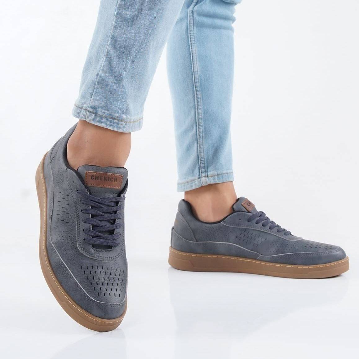 Low Top Retro Casual Sneakers for Men by Apollo | Punto in Grey