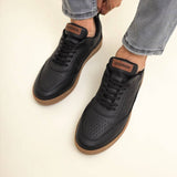 Low Top Retro Casual Sneakers for Men by Apollo Moda | Punto Noir Classic
