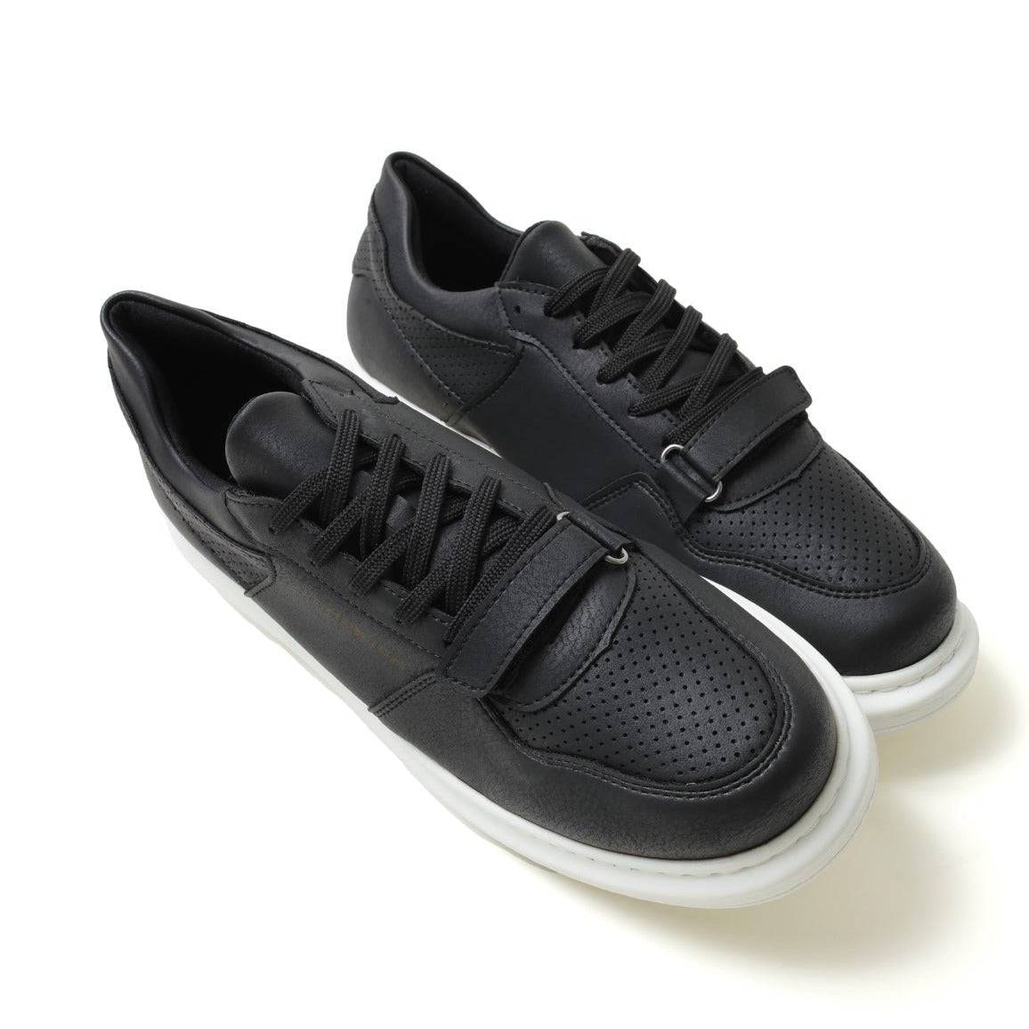 Low Top Casual Sneakers for Men by Apollo | Boko Urban Silhouette
