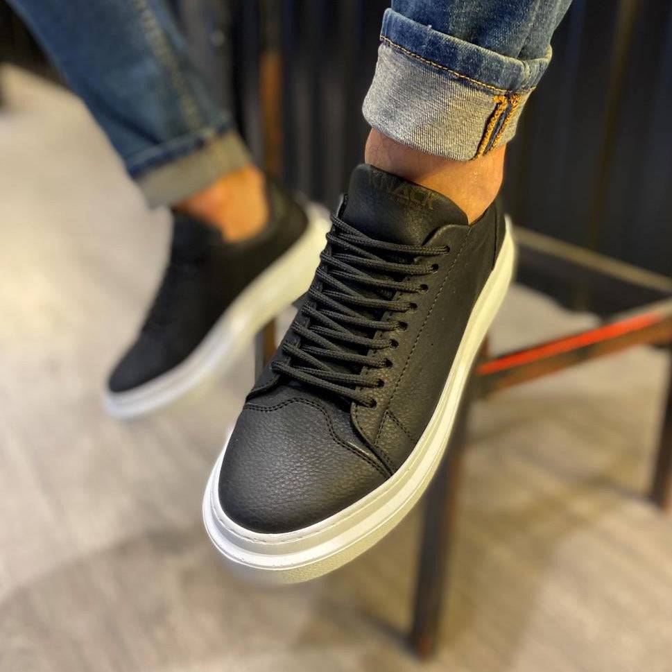 Casual Stylish Men's Sneakers | La La Shoeland | Etoro in Black